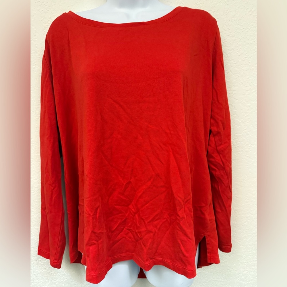 Isaac Mizrahi Vibrant Red Top with White Trim size XL